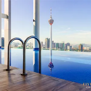  Апартаменты The Colony & The Luxe, By Canopy Lives Малайзия