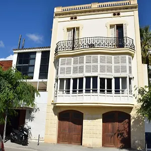 Les Barbes Apartament