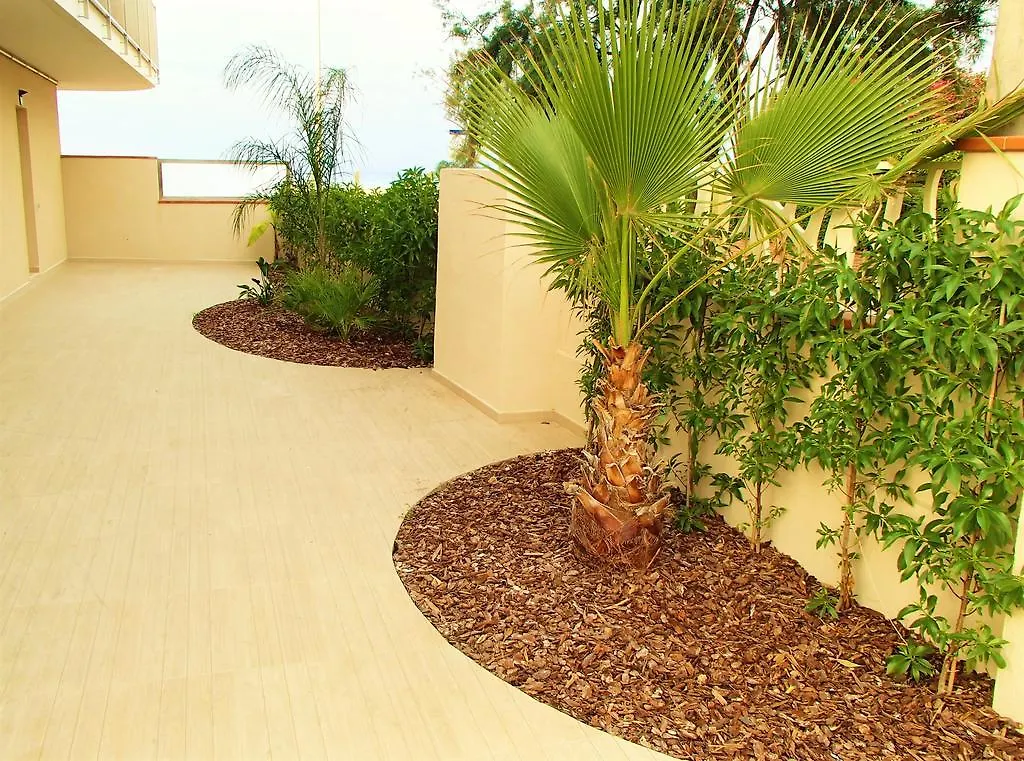 Apartamentos Voramar Castelldefels